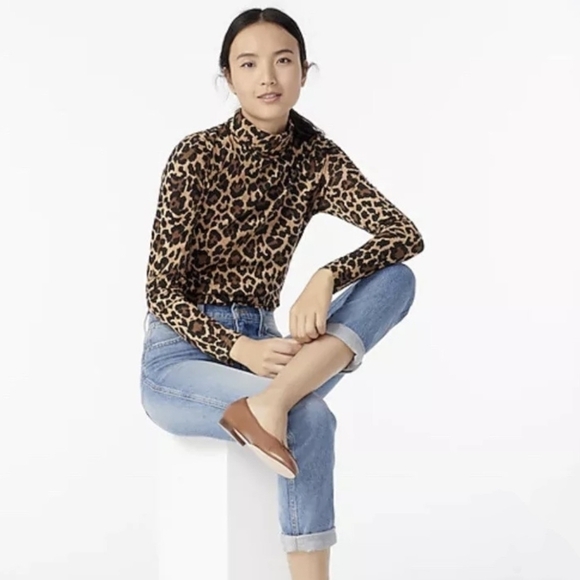J. Crew Leopard Print Cotton Turtleneck Long Sleeve Tee Shirt - Picture 2 of 12